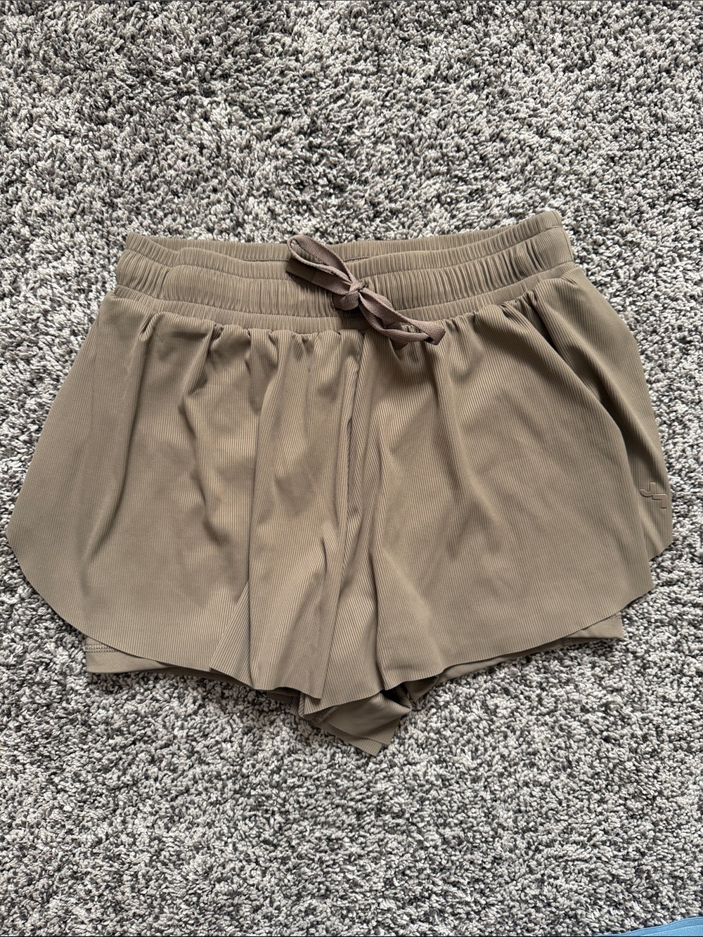 Set of three Joy Lab Women’s Athletic Shorts - Picture 2 of 7